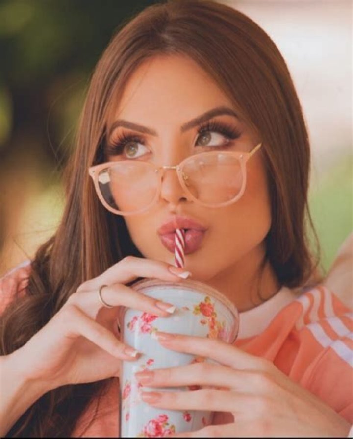 Aline Faria Wiki, Biography, Age, Height, Info, Onlyfans, Boyfriend