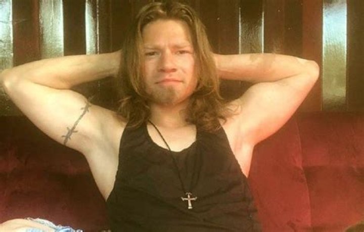 Bear Brown Wiki-bio, net worth, height, tumultuous past affair, wife, kids, family.