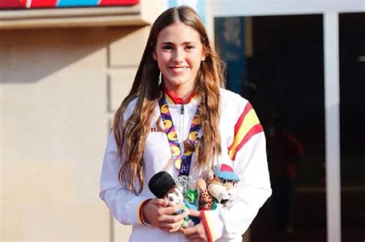 Clara Fernandez- The Spanish Pole Vaulter’s Biography