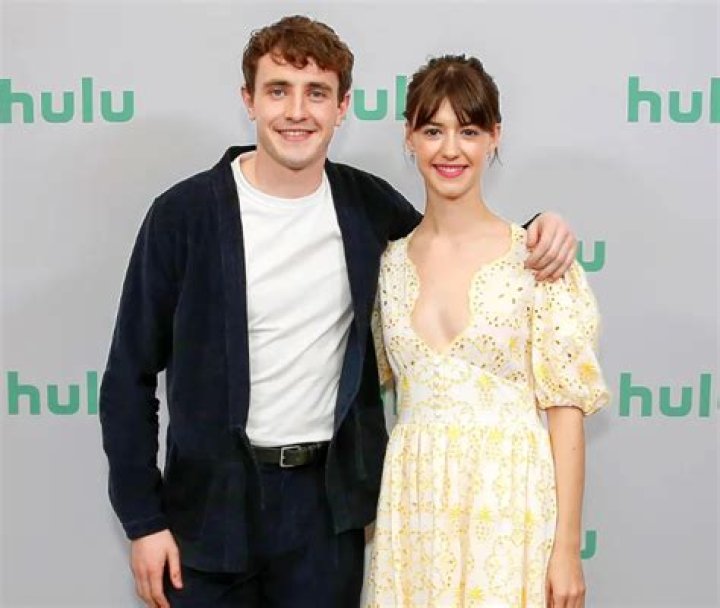 Daisy Edgar-Jones Height, Weight, Age, Boyfriend, Biography & Family