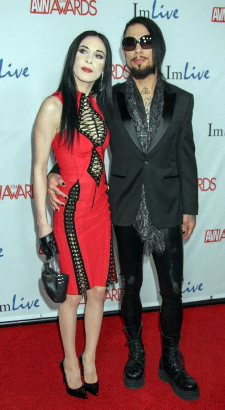 Dave Navarro Height