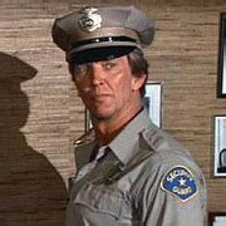 Denny Miller Height
