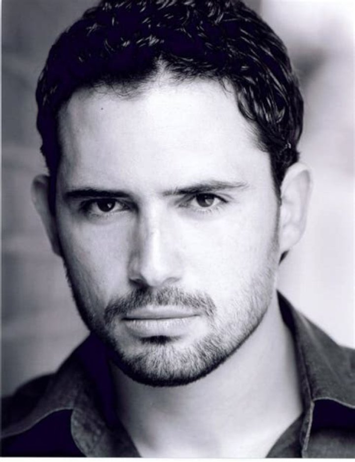 Dhafer L'abidin jeune, photo de son premier shooting