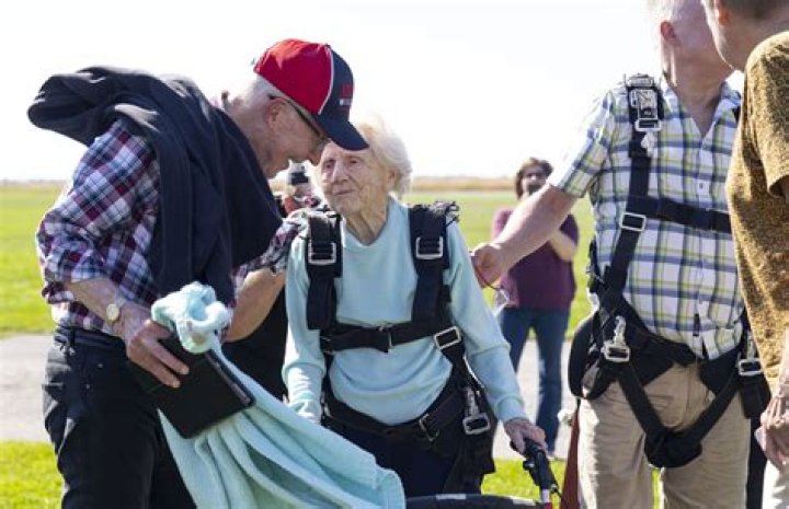 Dorothy Hoffner Wikipedia: Husband Kids And Family