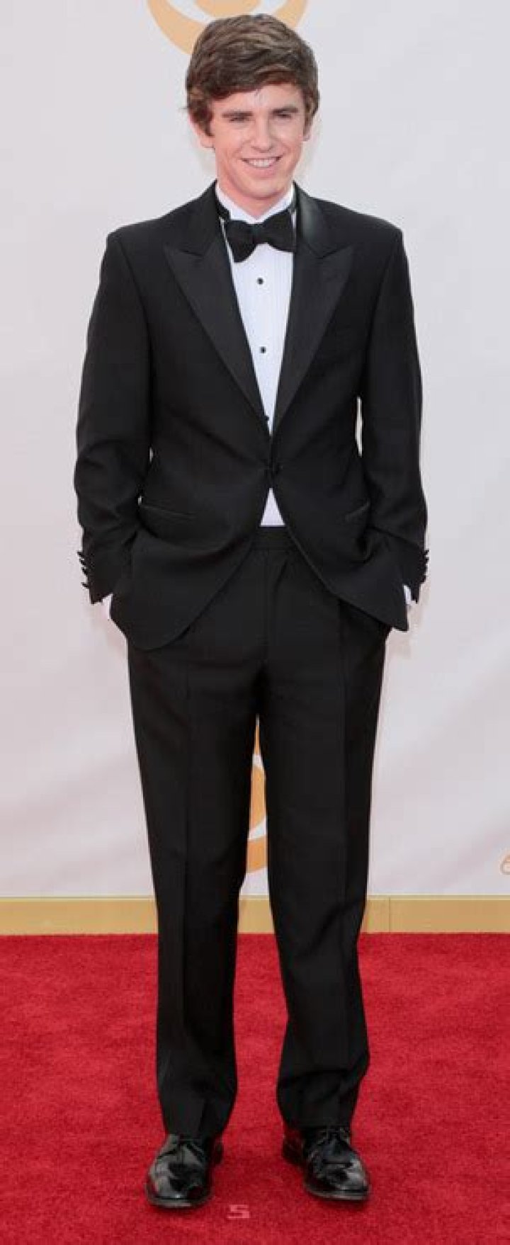 Freddie Highmore Height