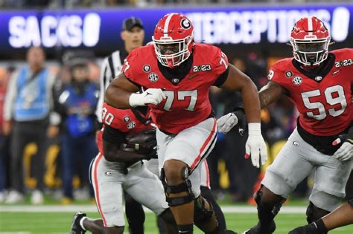 Georgia Offensive Lineman Devin Willock Killed in Car Accident