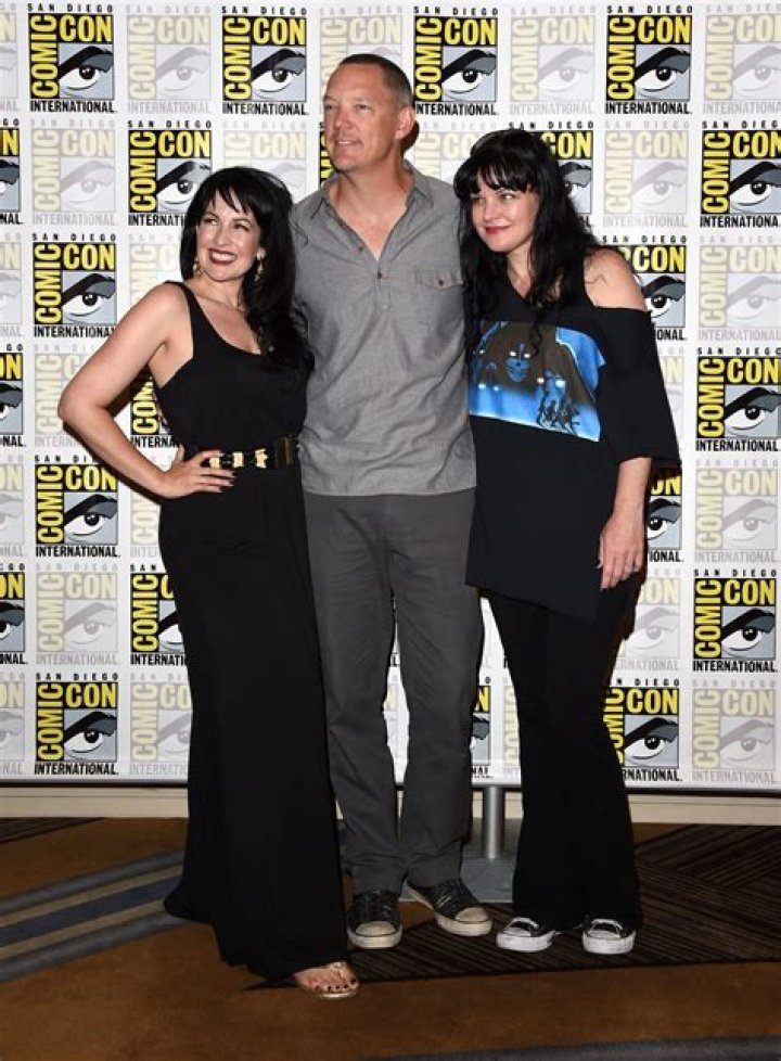 Grey Griffin Net Worth