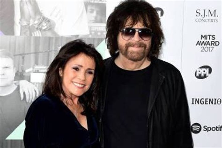 Here Is What You Should Not Miss About Kiefer Sutherland’s Ex-Wife Camelia Kath