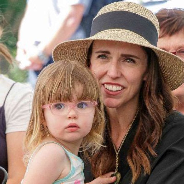 Jacinda Ardern Parents: Who Are Ross And Laurell Ardern | Family And Net Worth