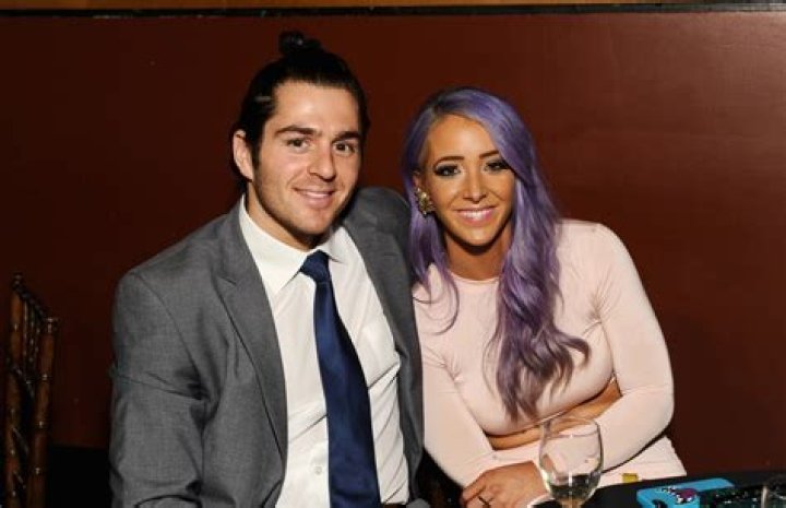 Jenna Marbles in Serious Relationship With Boyfriend Julien Solomita. She Has Thoughts on Marriage