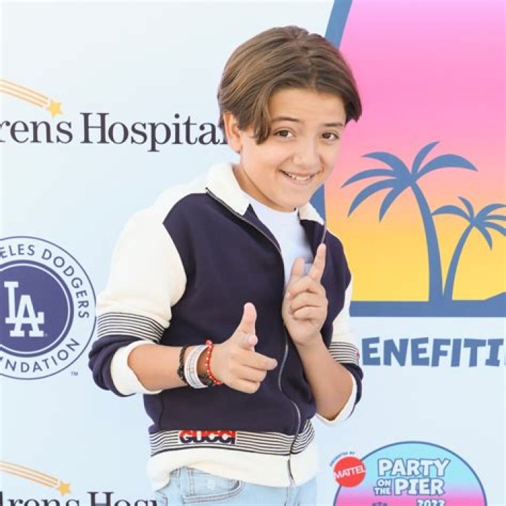 Jeremy Maguire Height