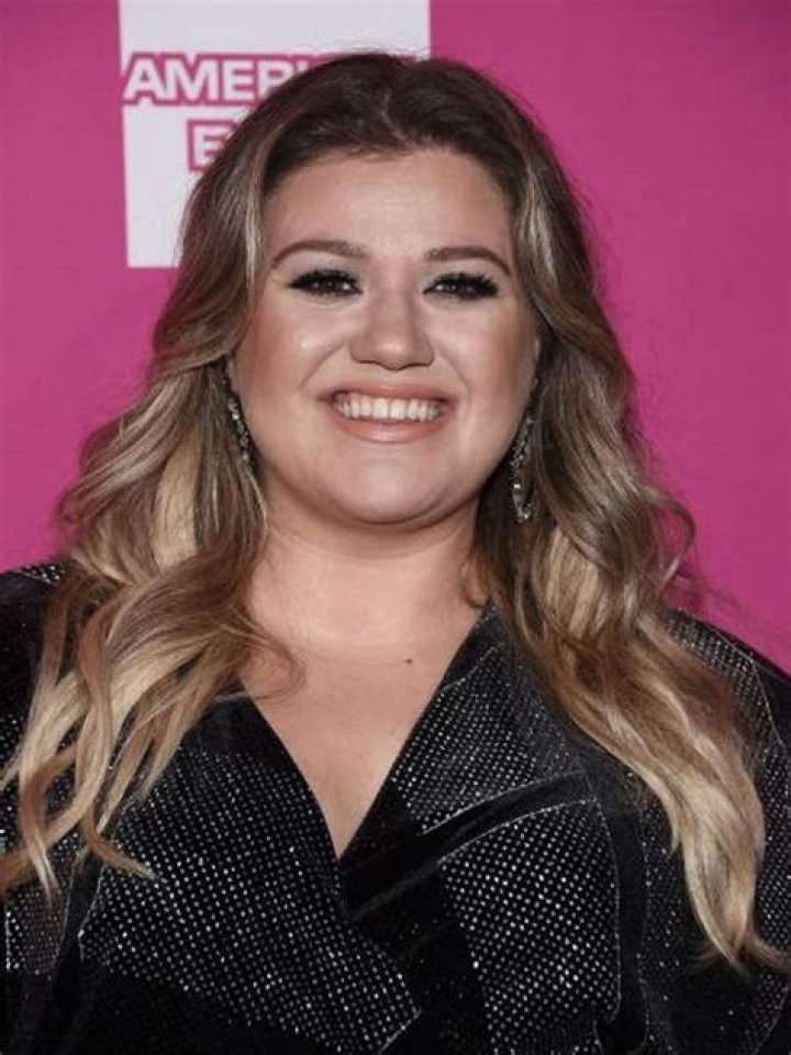 Kelly Clarkson Height