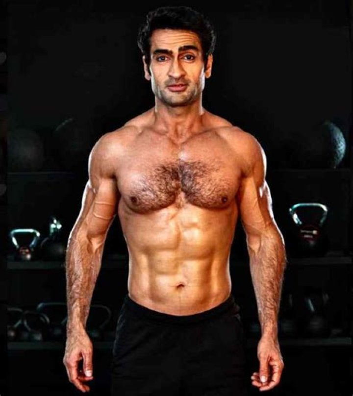 Kumail Nanjiani Height