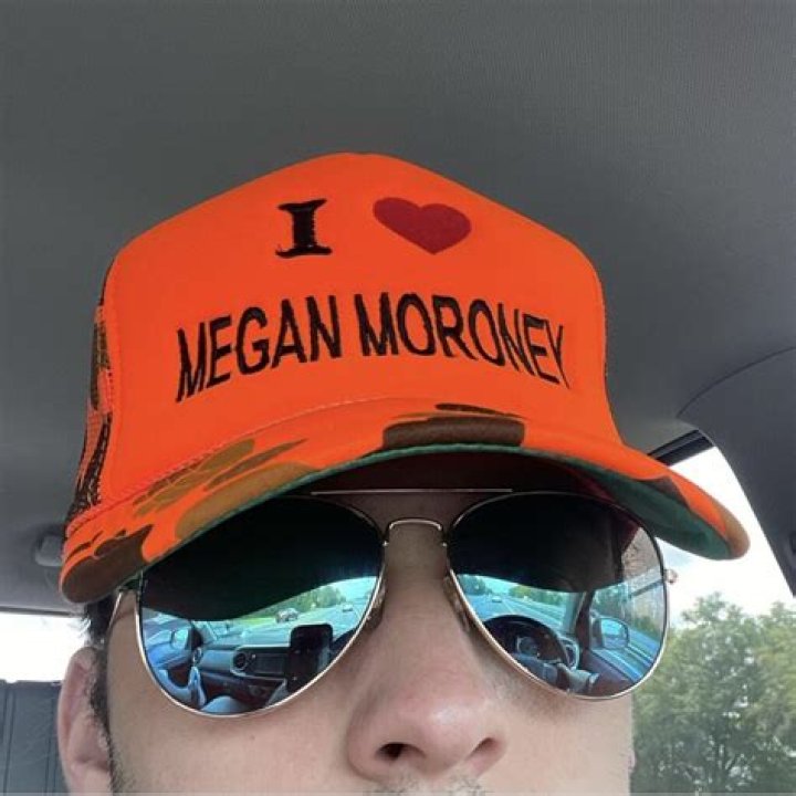 Logan Crosby is Ready to Show the World The Artist He Truly Is with Debut EP “23 Days in LA” (Exclusive) – Celeb Secrets Country