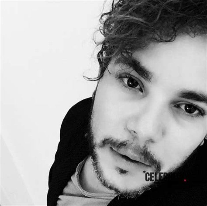 Steevy Aymen Wiki, Biographie, Age, Taille, Mariage, Contact & Informations