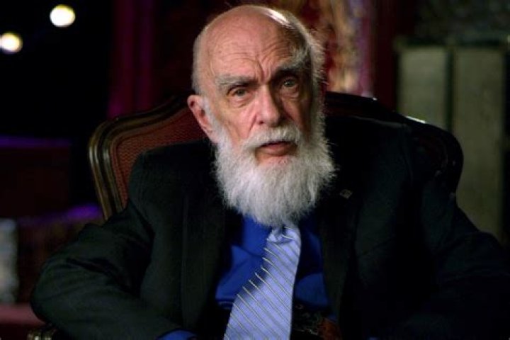 Uri Geller Debunked: Why Is The Magician Being Called Fraud?