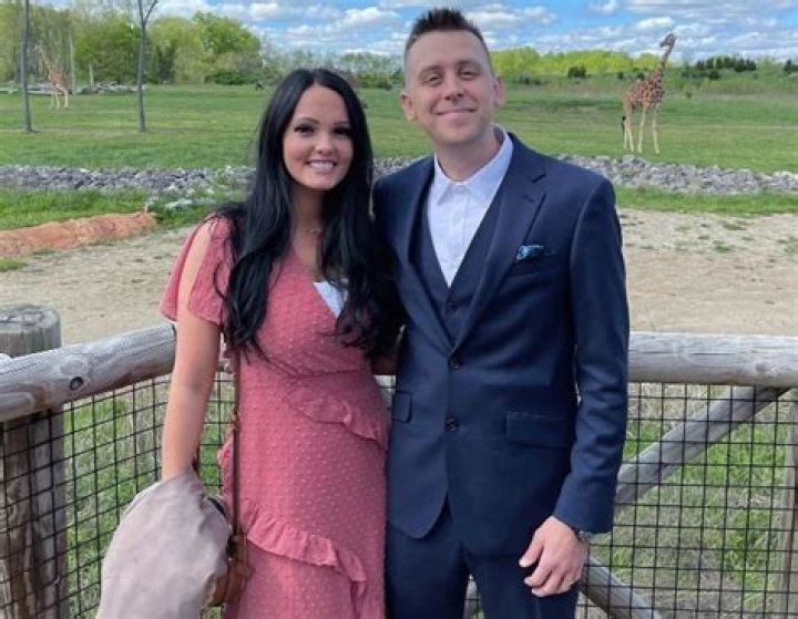 Who is Brittney Atwood [ Roman Atwood wife]; a Rising YouTube Star?