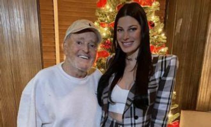 Who Is Cash Moore Wife? Daughter Cashen Moore And Family Mourn His Death