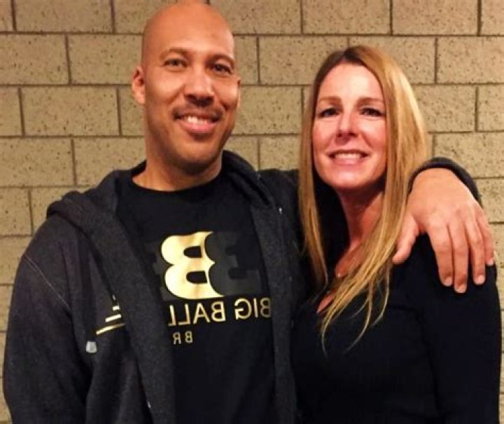 Who is LaVar Ball wife Tina Ball? -Lonzo Ball mother.