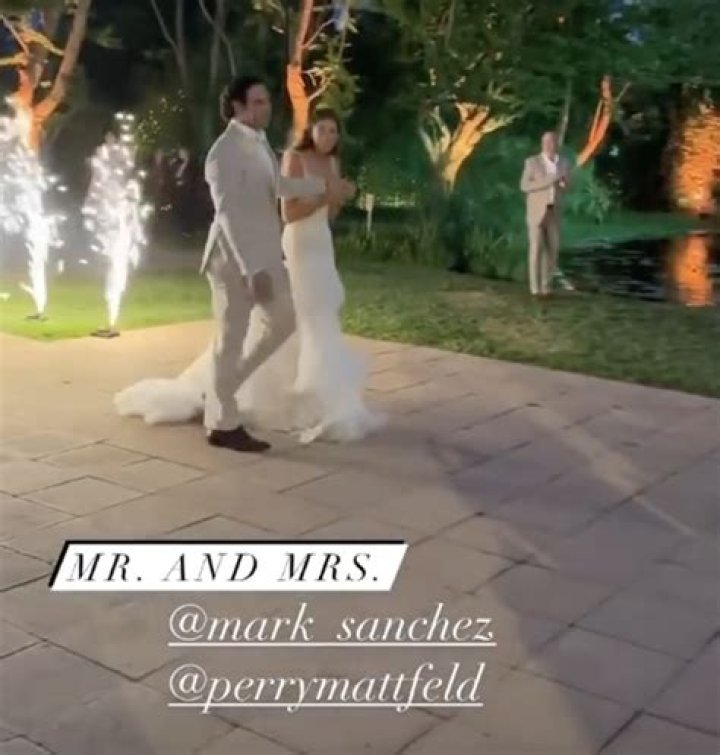 Who Is Perry Mattfeld’s Boyfriend? Inside Her Relationship History